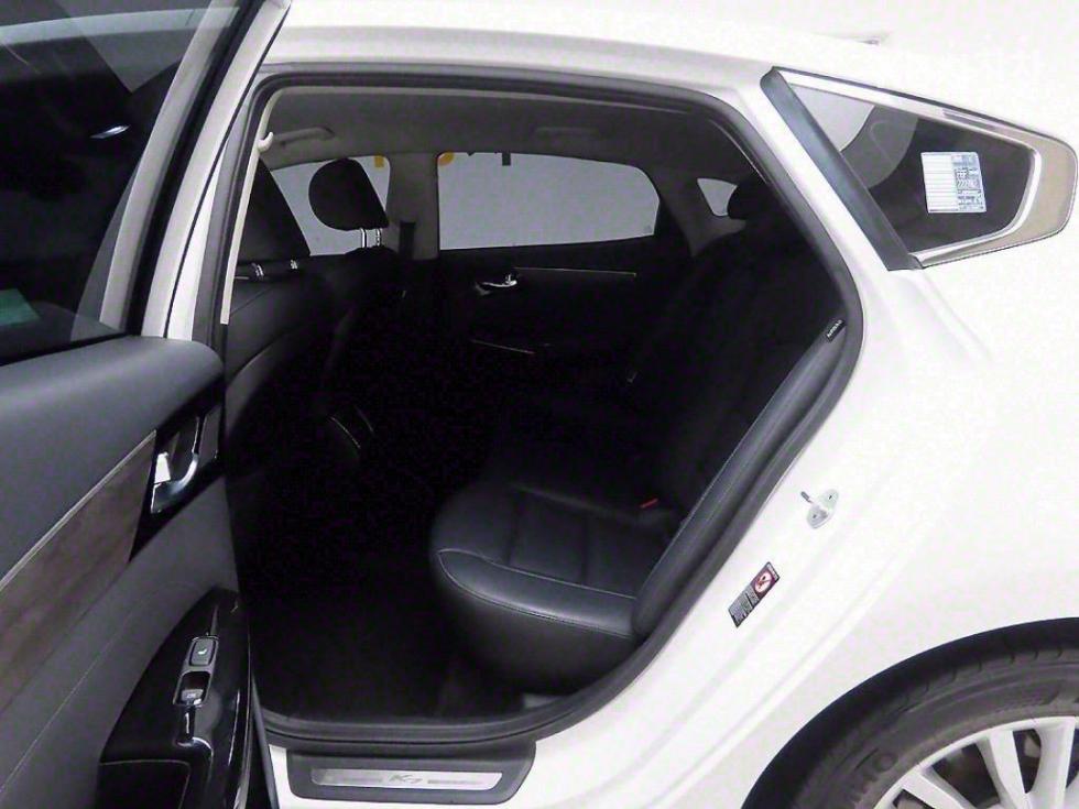 2020 - kia k7