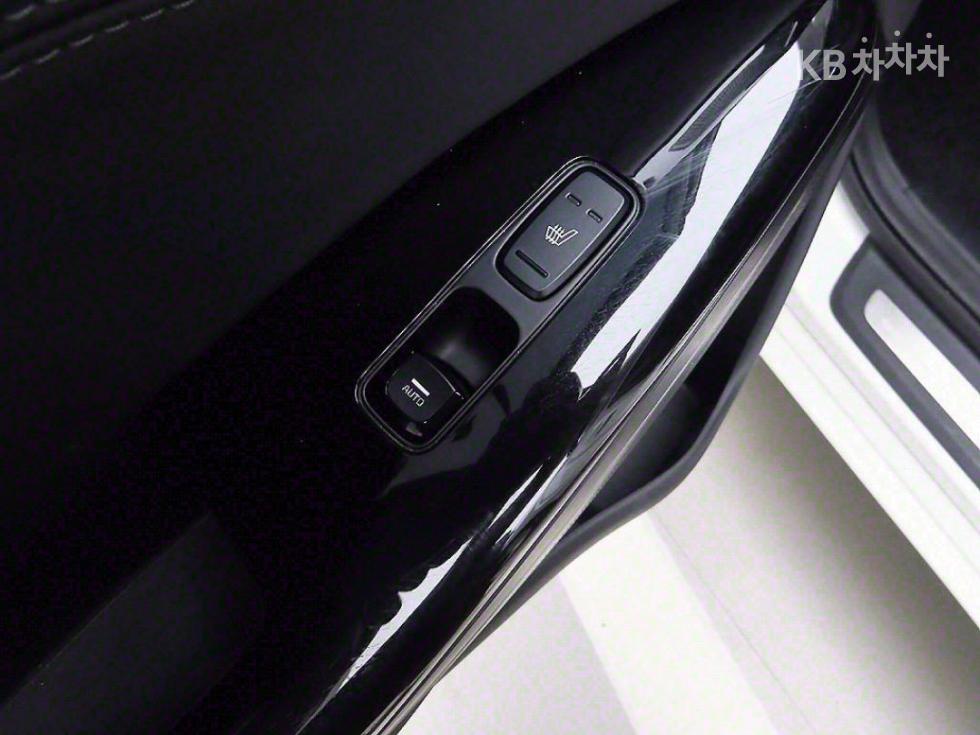 2020 - kia k7