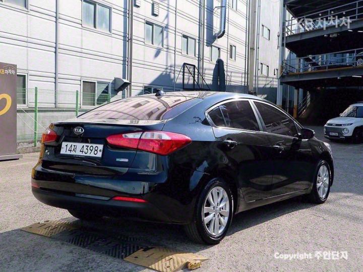 Kia K3 Diesel Trendy 5