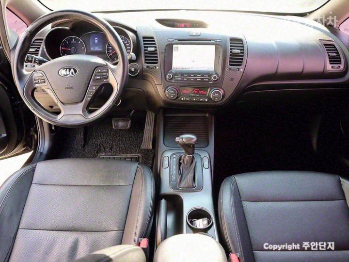 Kia K3 Diesel Trendy 6