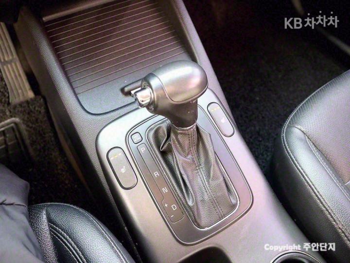 Kia K3 Diesel Trendy 8