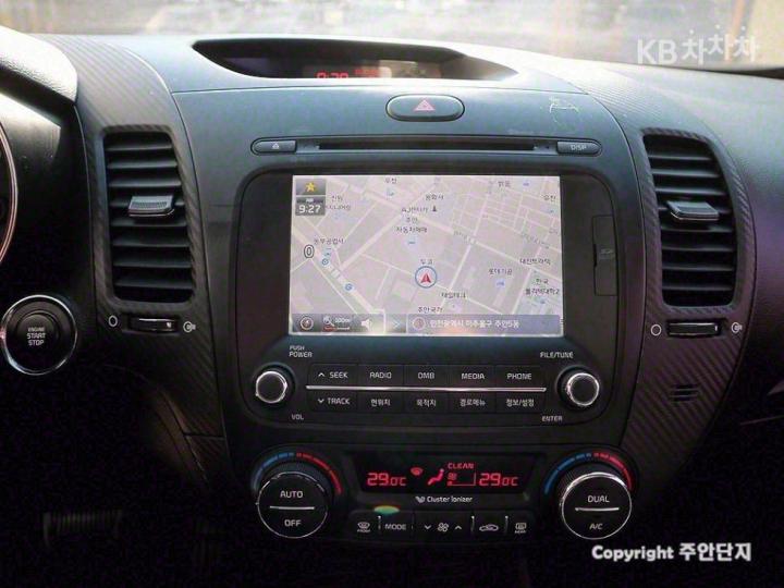 Kia K3 Diesel Trendy 9