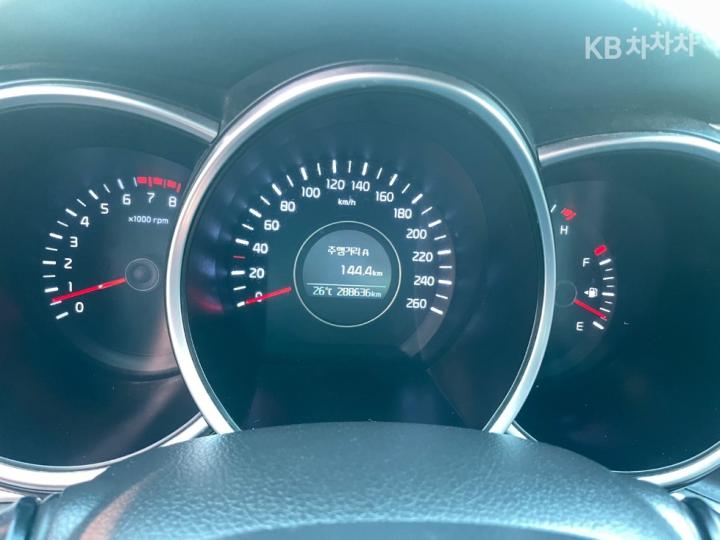 Kia K5 LPI Deluxe Base Type 10