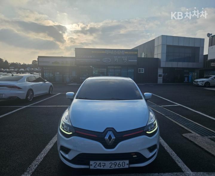 Renault Clio 1.5dci Intense 3