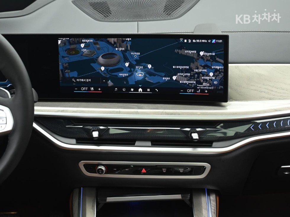 BMW X7 — miniaturë 15