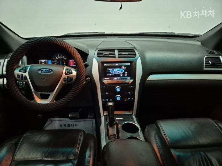 Ford Explorer New 2.0 EcoBoost U502 11 year ~ 8