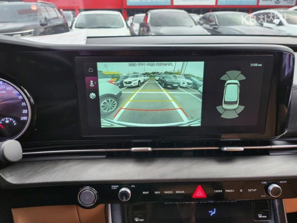 2021 - kia carnival