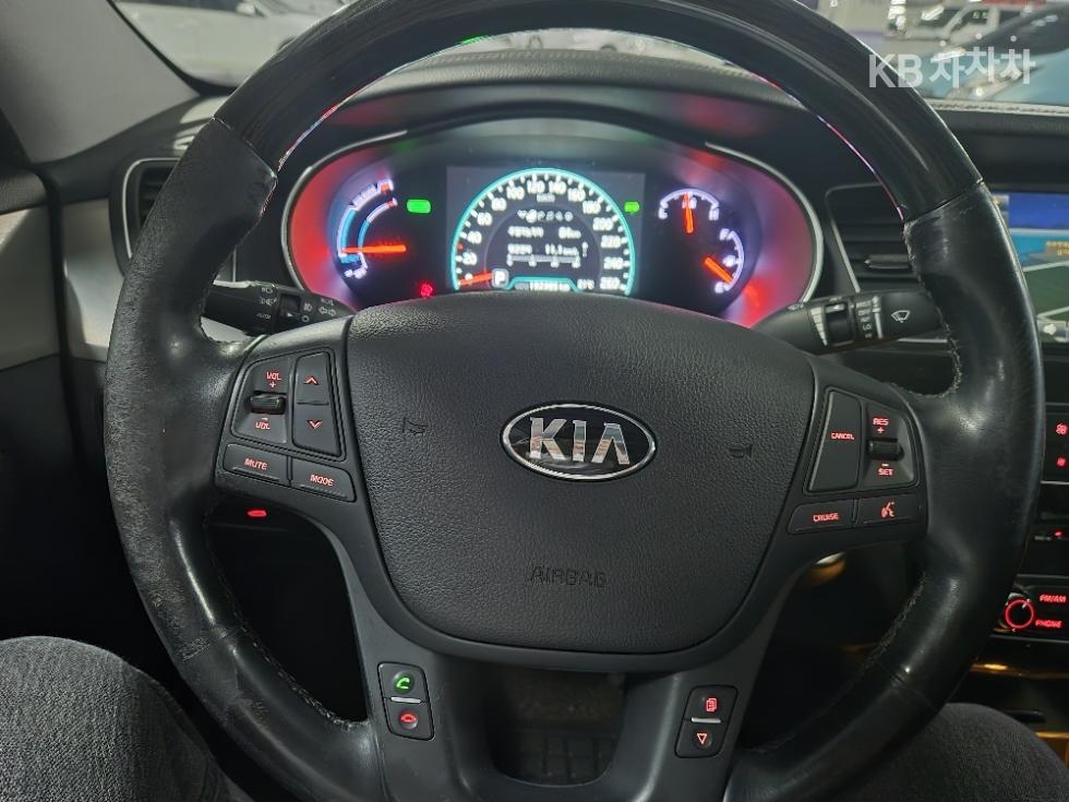 2014 - kia k7