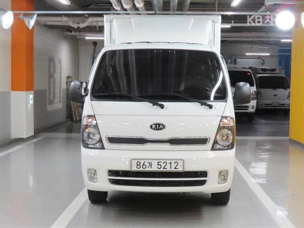 2012 - kia bongo iii