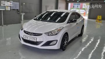 Hyundai Avante LPI M16 럭셔리 — foto 1