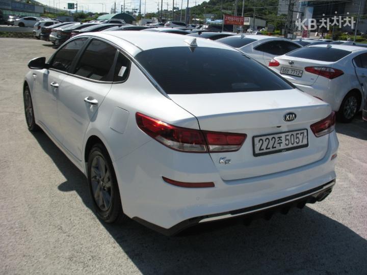 Kia K5 2.0 LPI Luxury 6