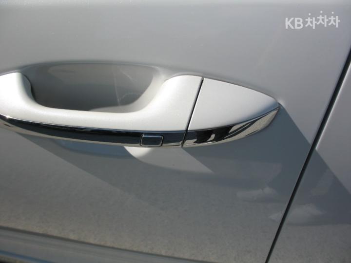 Kia K5 2.0 LPI Luxury 9