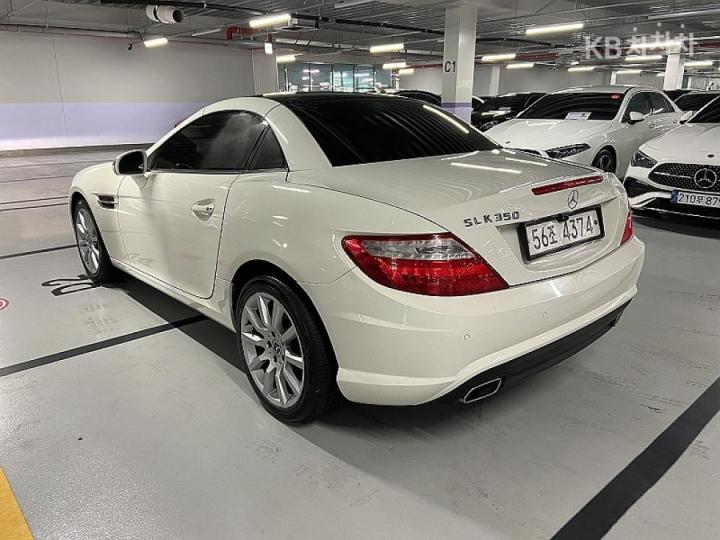 Mercedes-Benz SLK-Class New SLK200 BlueEfficiency 7