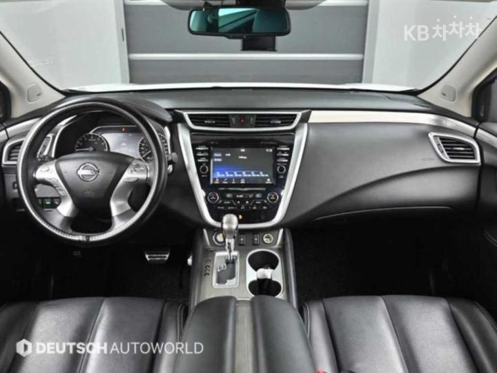 Nissan Murano 2.5 Hybrid Platinum 8
