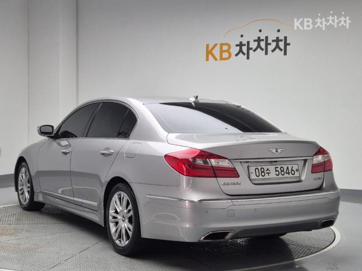 Hyundai Genesis BH330 LUXURY Base Type 3
