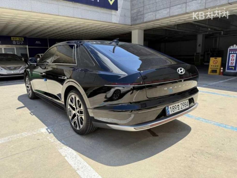 2025 - hyundai grandeur