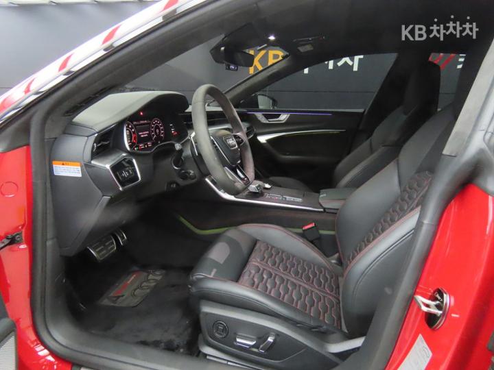 Audi RS7 4K8 4.0 TFSI Base Type 6