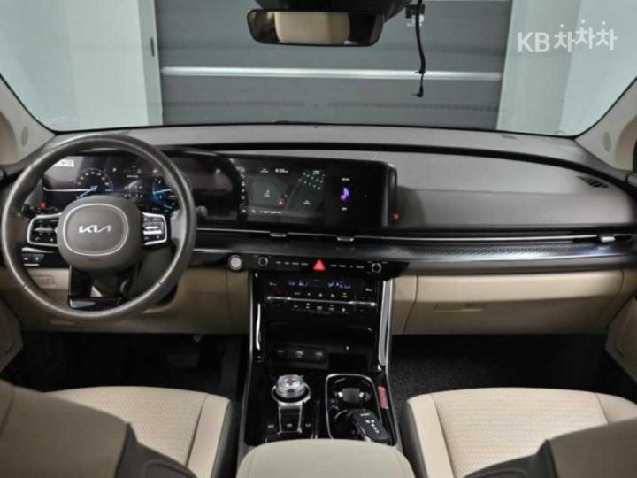 Kia Carnival High Limousine G3.5 GDI Signature 8
