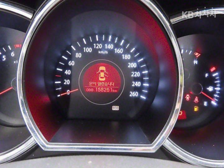 Kia K5 2.0 LPI Prestige 7