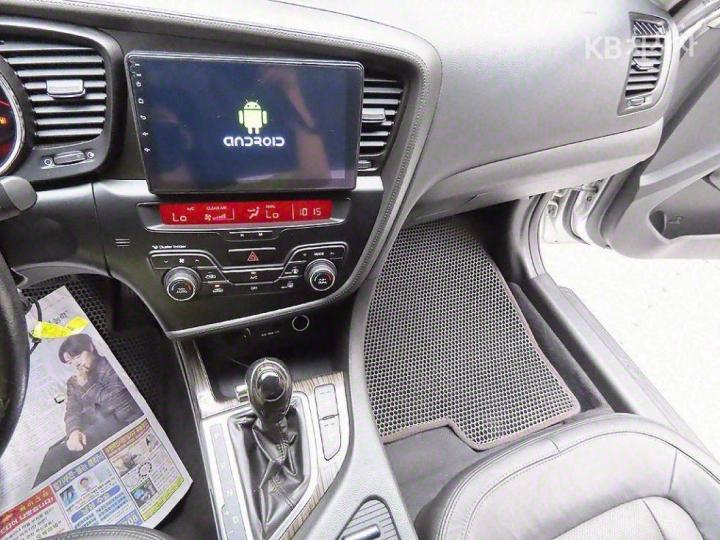 Kia K5 2.0 LPI Prestige 8