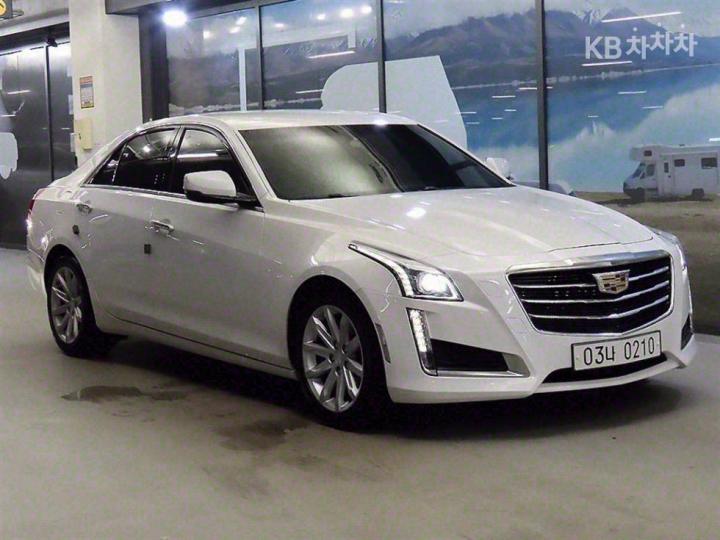 Cadillac CTS 2.0 Luxury 2