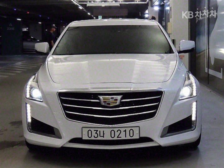 Cadillac CTS 2.0 Luxury 3
