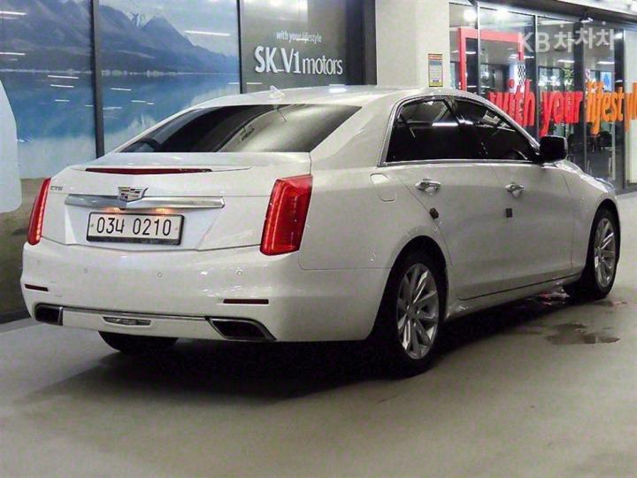Cadillac CTS 2.0 Luxury 5