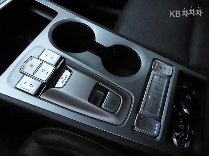 Hyundai Kona Electric Premium 10