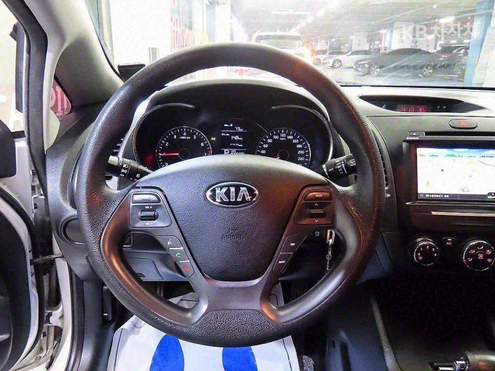 2013 - kia k3