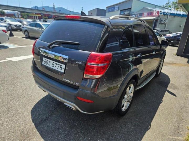 Chevrolet Captiva New 2.0 LTZ 6