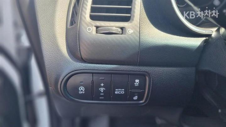 Kia K3 Diesel Luxury 9