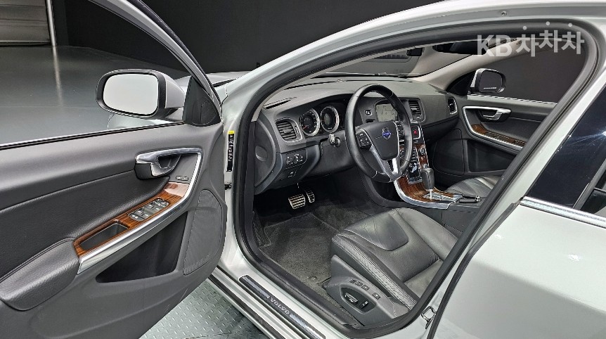 2011 - volvo s60