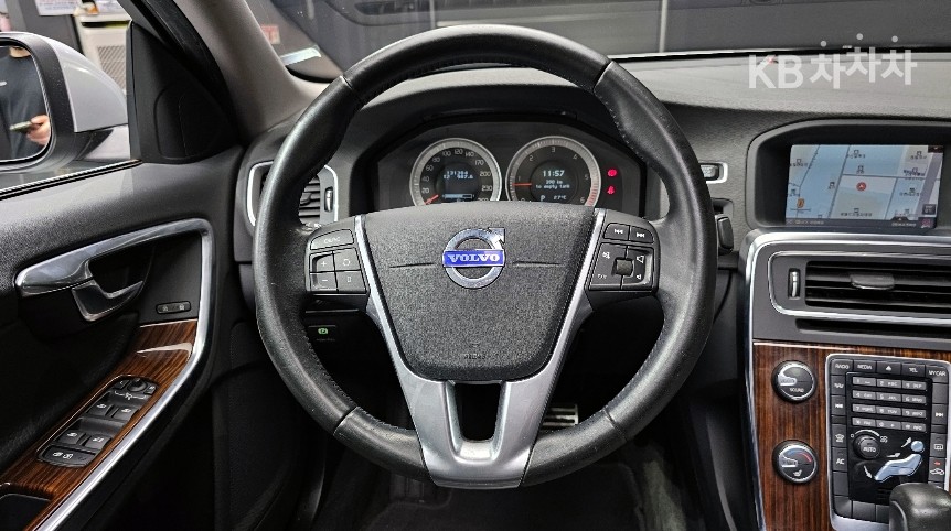 2011 - volvo s60