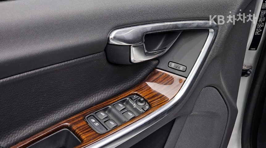 2011 - volvo s60