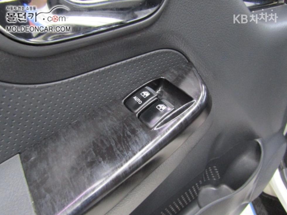 2012 - kia bongo iii