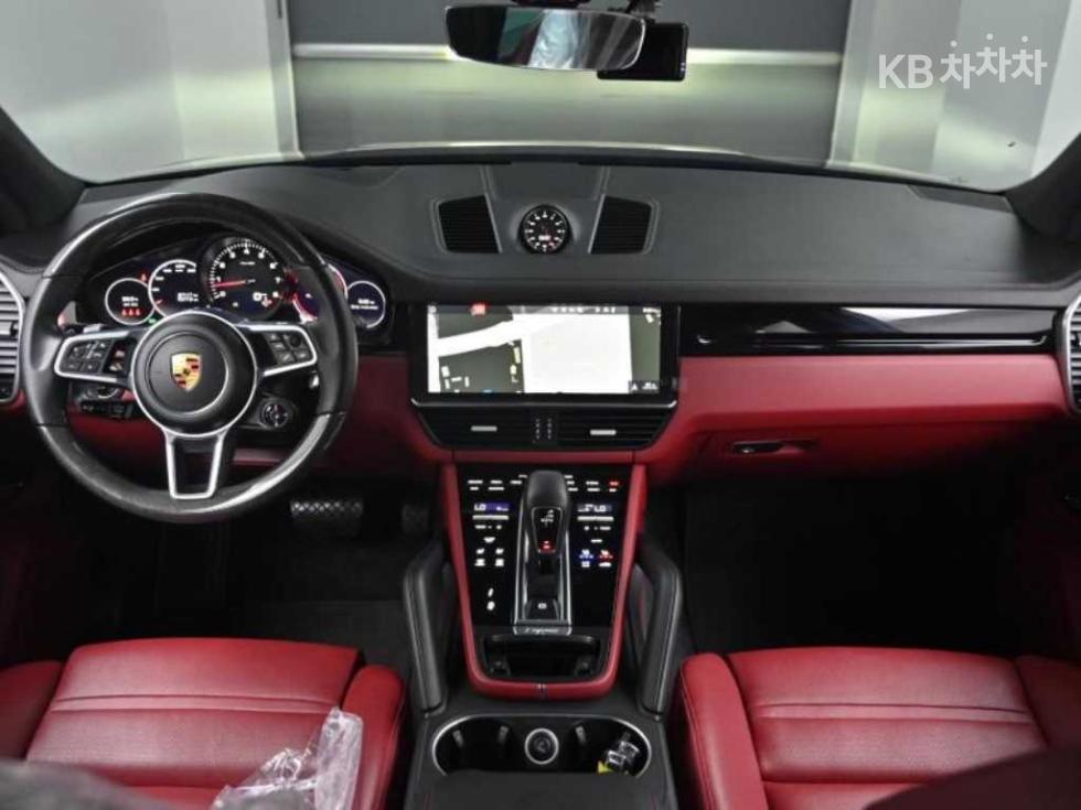 Porsche Cayenne — miniaturë 7