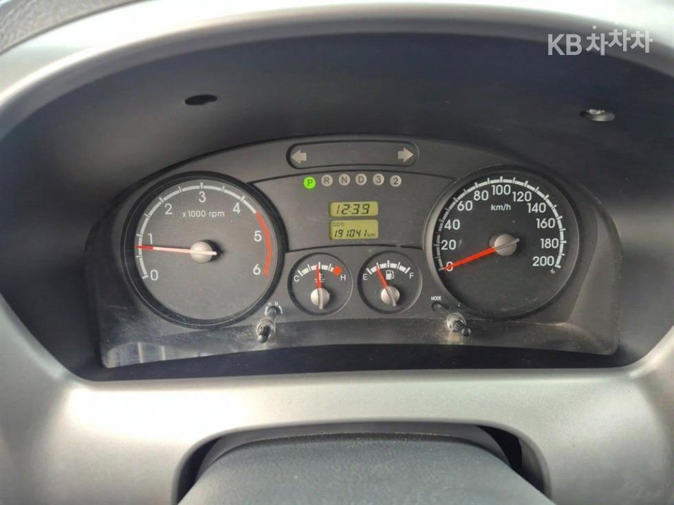 2016 - kia bongo iii