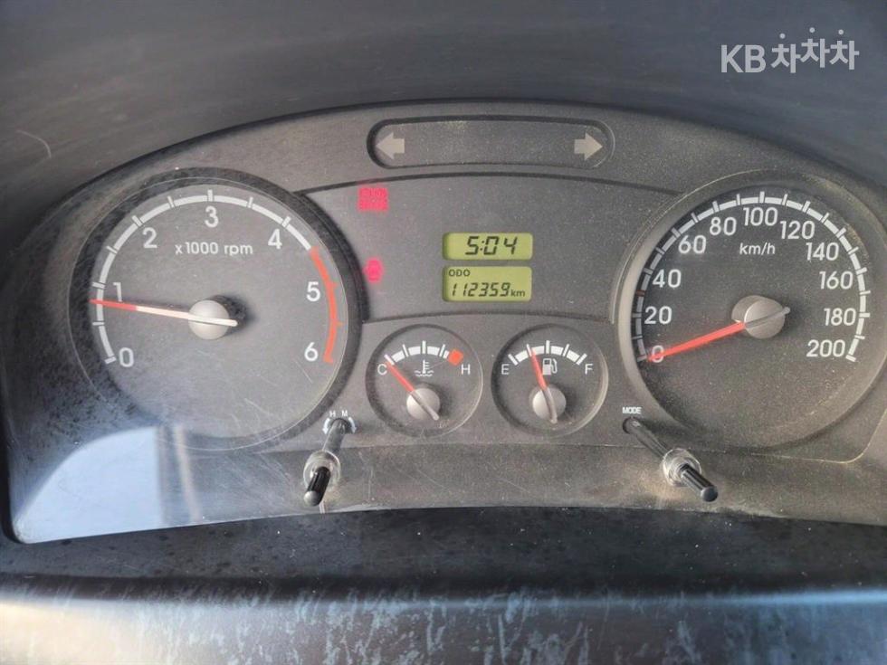 2014 - kia bongo iii