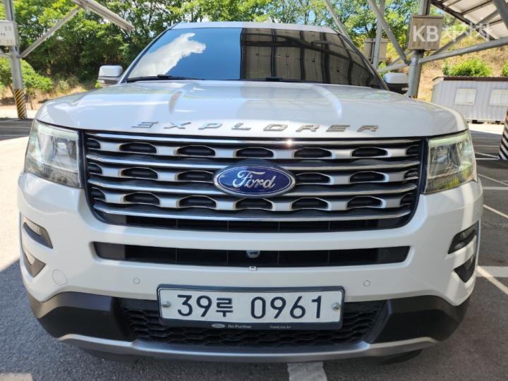 Ford Explorer New 2.3 EcoBoost 4WD Limited 3