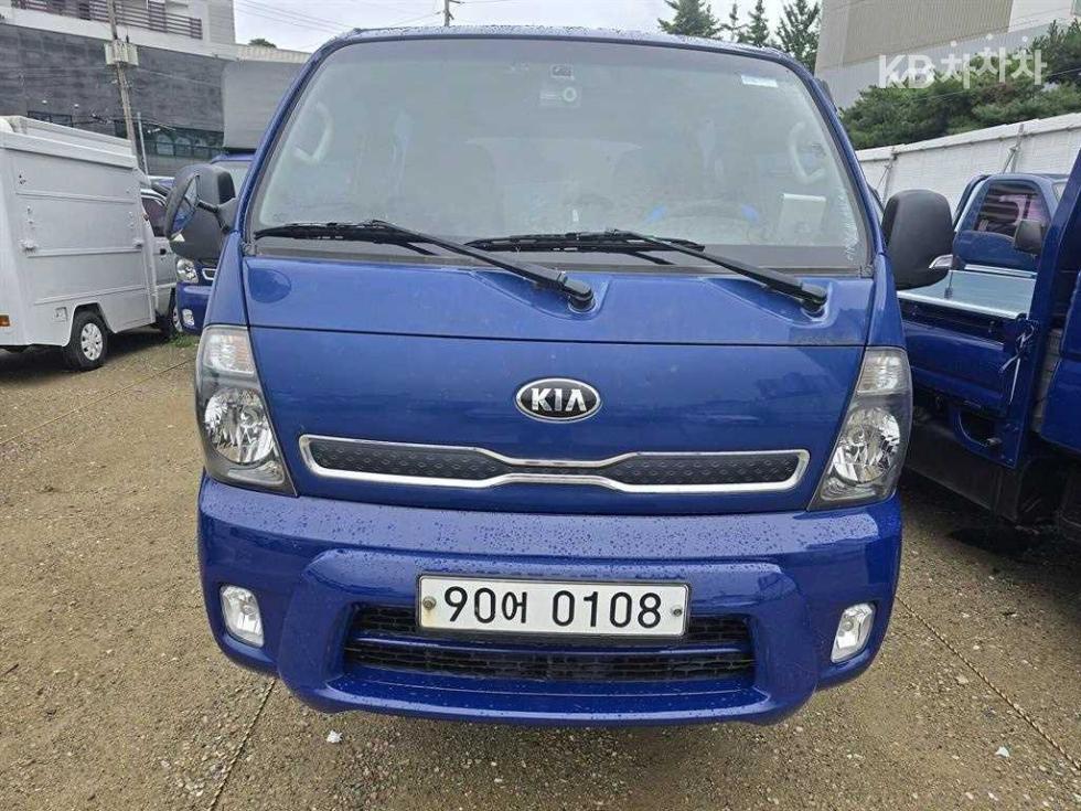 2018 - kia bongo iii