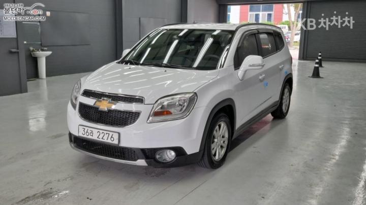 Chevrolet Orlando LT Premium