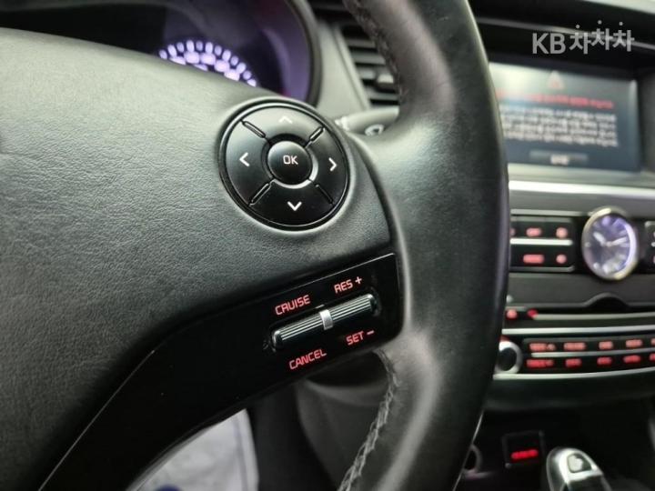Kia K9 3.3 GDI Executive 8