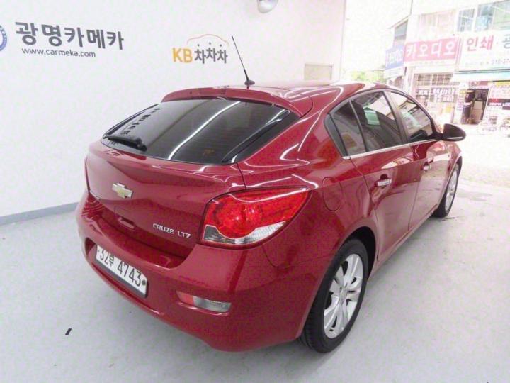 Chevrolet Cruze 5 2.0 LTZ+ Base Type 4