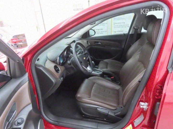 Chevrolet Cruze 5 2.0 LTZ+ Base Type 6