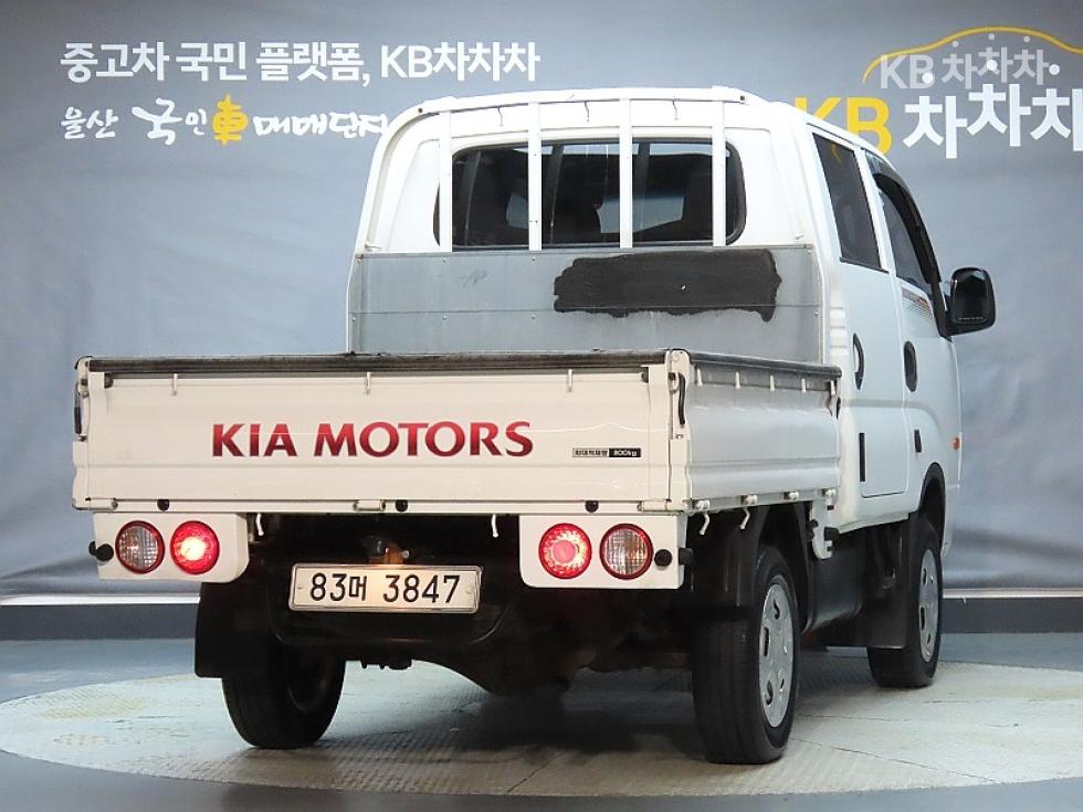 2014 - kia bongo iii