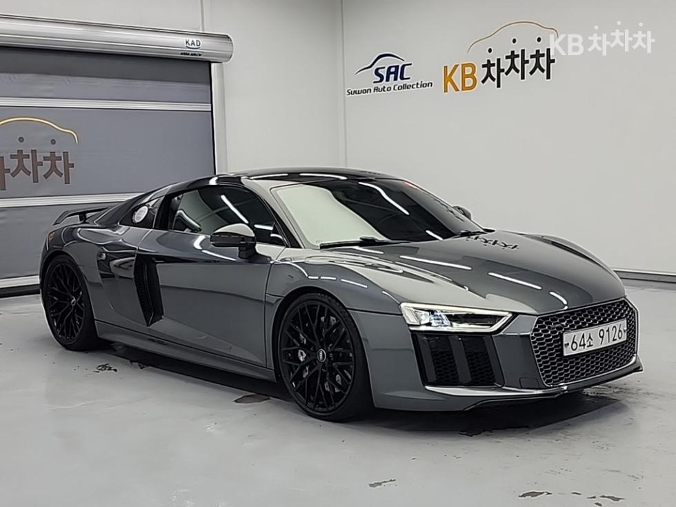 Audi R8 — miniaturë 4