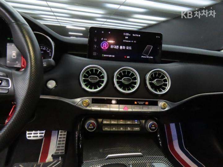 Kia Stinger Meister 2.5 Gasoline Turbo 2WD Masters 10