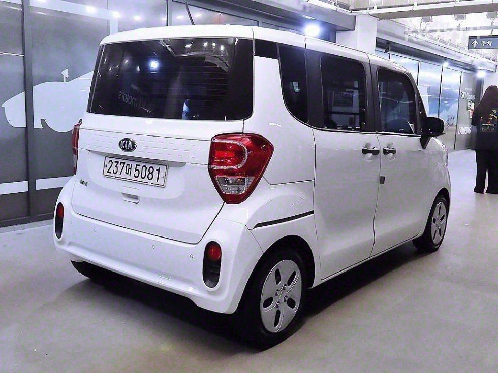 2020 - kia ray