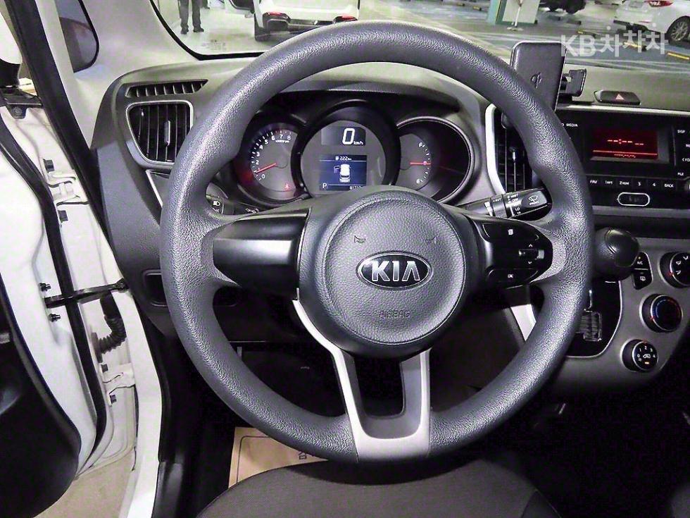 2020 - kia ray