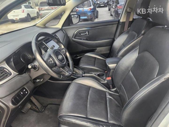 Kia Carens 1.7 VGT Prestige 7
